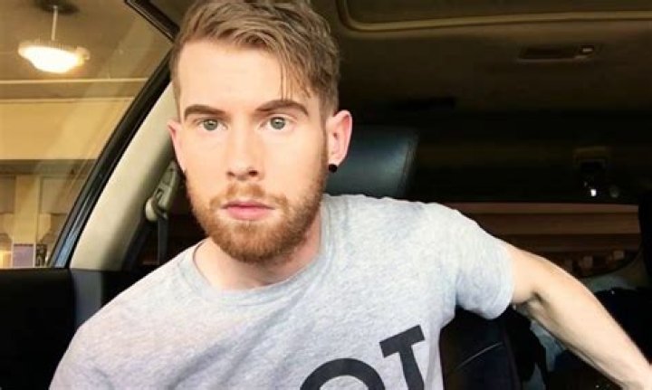 Brandon Farris’ Wiki – Age, Wife, Daughter. How much does he earn?