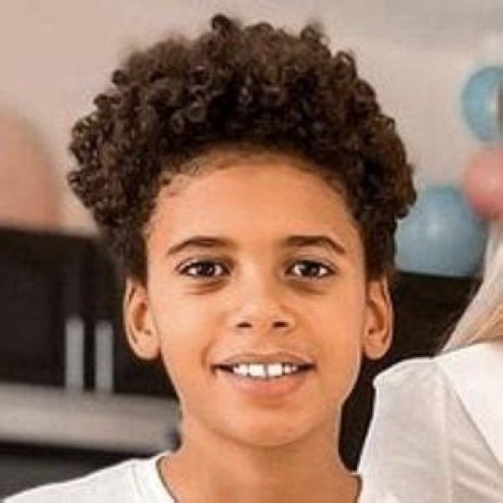 Braylon Hall - Age, Family, Bio