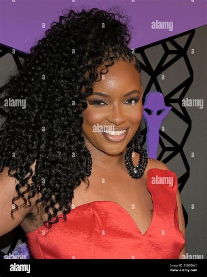 Brenda Jazmin - Age, Family, Bio