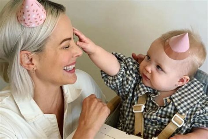 
Brittany Daniel Celebrates Daughter Hope Rose’s 1st Birthday: ‘Most Joyful and Determined Baby’ 
