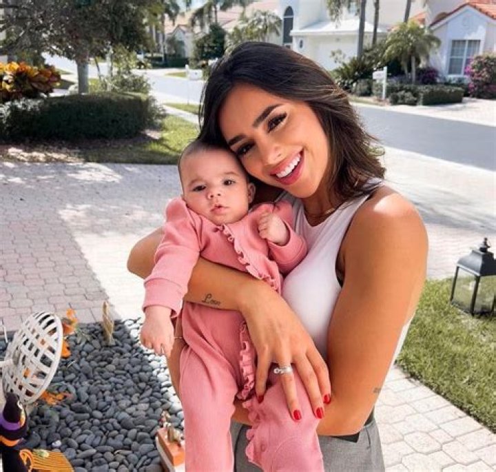 Bruna Conce - Age, Family, Bio