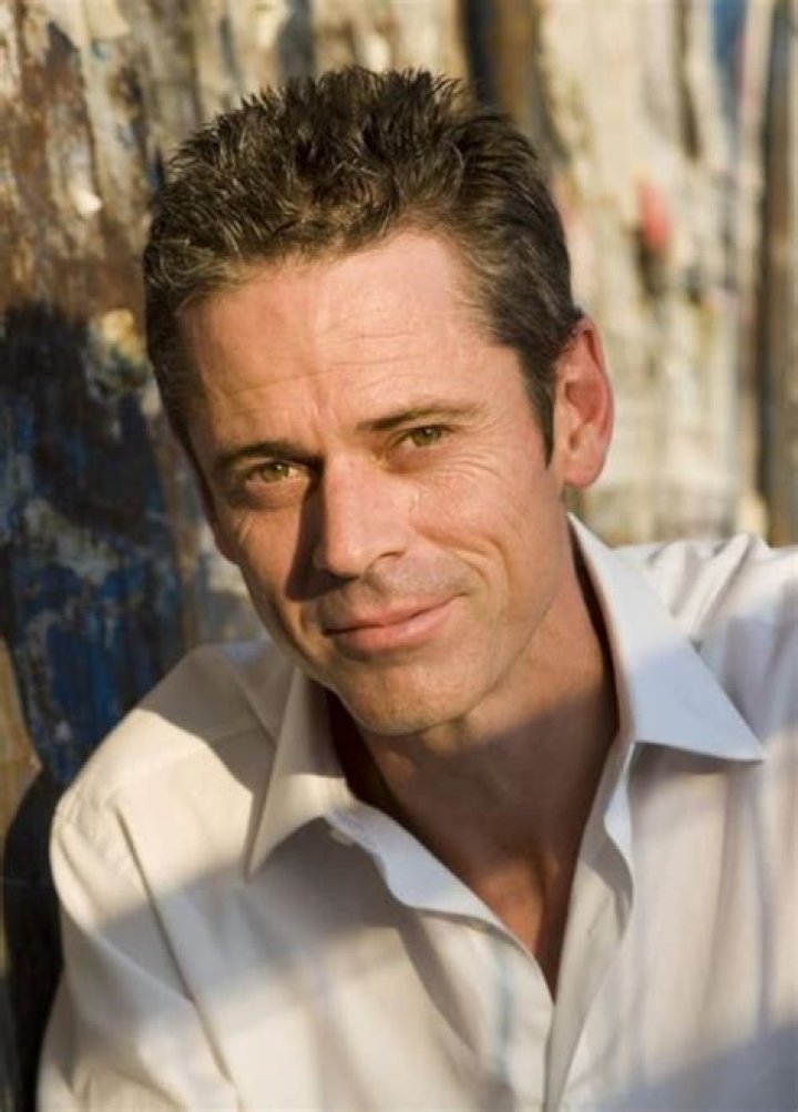 C Thomas Howell Bio (Wiki) 