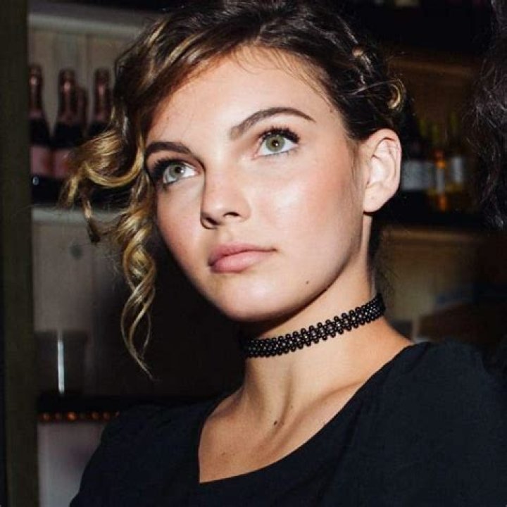 Camren Bicondova - Age, Family, Bio
