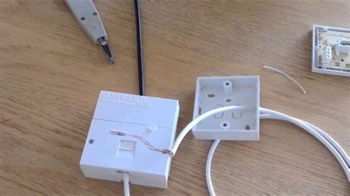 Can I cut a telephone extension cable?