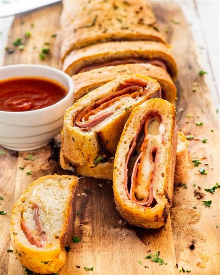 Can you freeze Stromboli before baking?