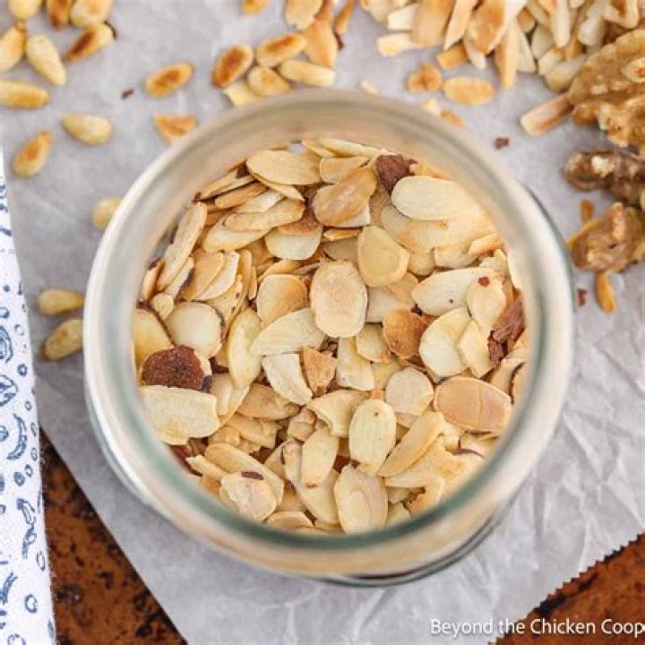 Can you substitute sliced almonds for slivered almonds?