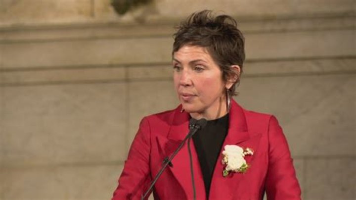 Cara Geswelli Bio (Wiki) 