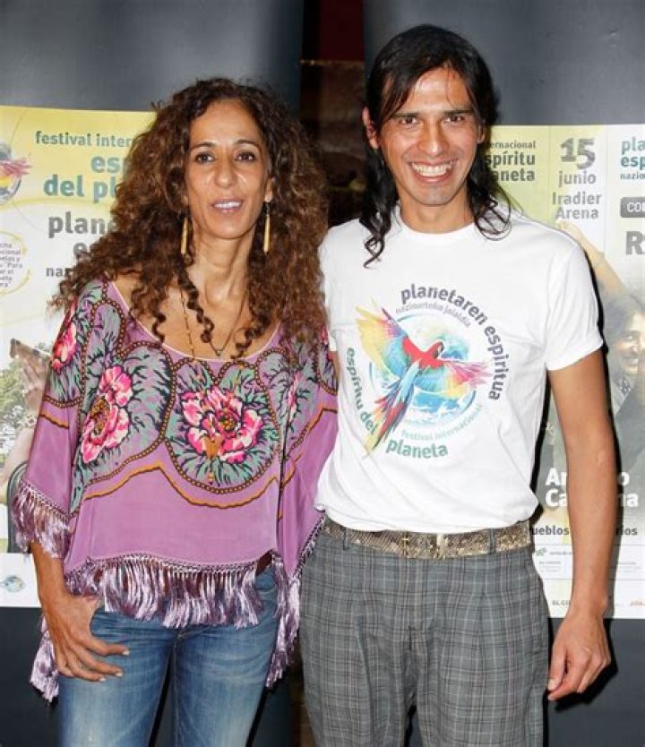 Carlos Orellana - Age, Family, Bio