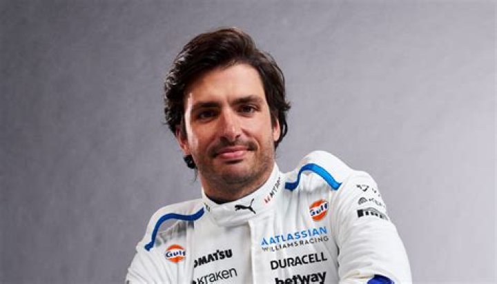 Carlos Sainz Jr. (Race Car Driver) - Age, Family, Bio