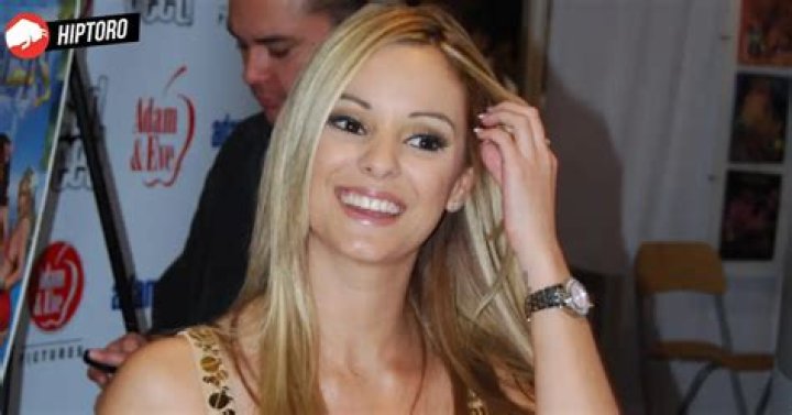 Carmen Luvana - Age, Family, Bio