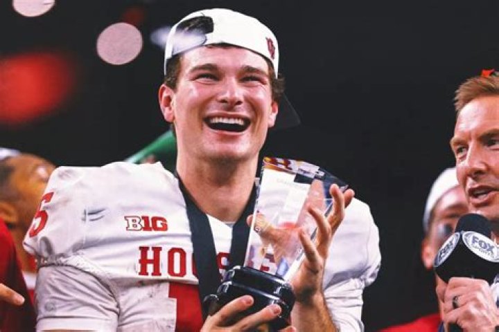 Caro Mendoza Height, Weight, Net Worth, Age, Birthday, Wikipedia, Who, Nationality, Biography