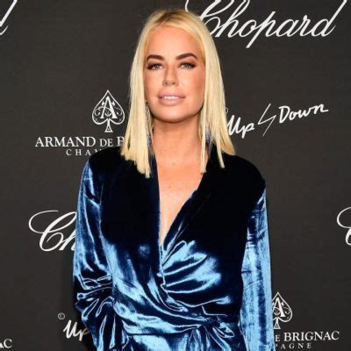 
Caroline Stanbury Is Criticized By Fans After She Accuses Chanel Ayan Of Stealing Her Bridal Thunder 