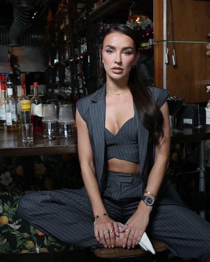 Casey Wiegand - Age, Family, Bio