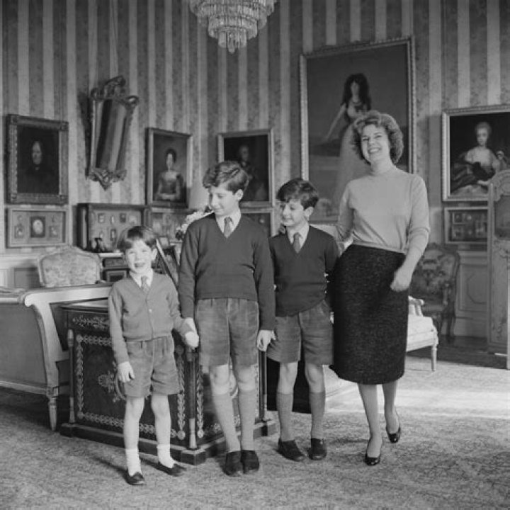 Cayetana Fitz-James Stuart Net Worth - Wiki, Age, Weight and Height, Relationships, Family, and More