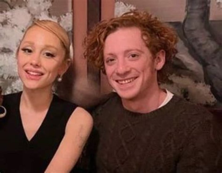 Cele|bitchy | Ethan Slater