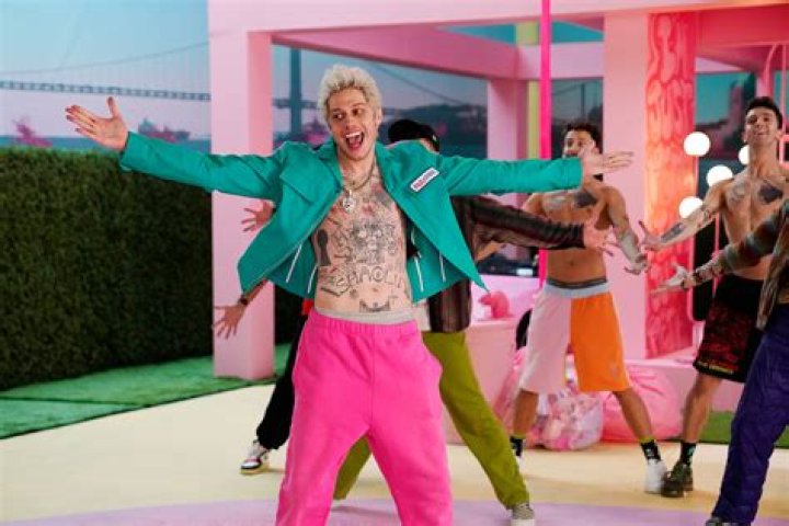 Cele|bitchy | I’m-Just-Pete—SNL-2-2-scr