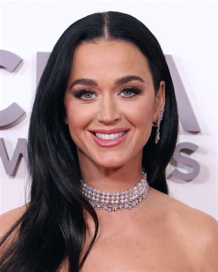 Celebrities named Dillian