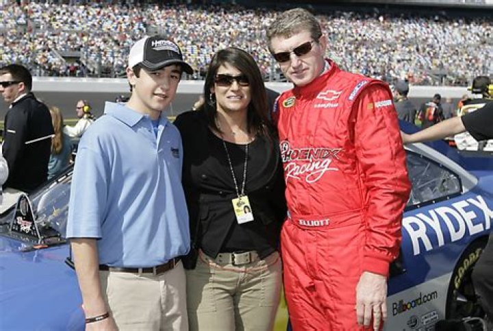 Chase Elliott Siblings: Starr Elliott, Brittany Elliott