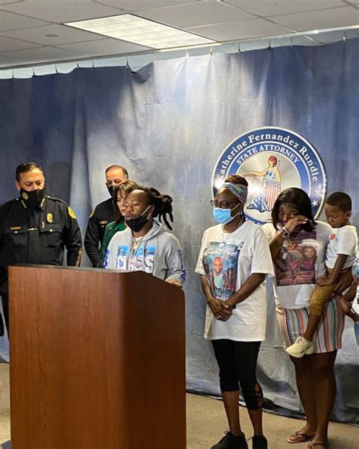 
Chassidy Saunders Height, Weight, Facts, Age, Birthday, Wikipedia, Who, Instagram, Biography 