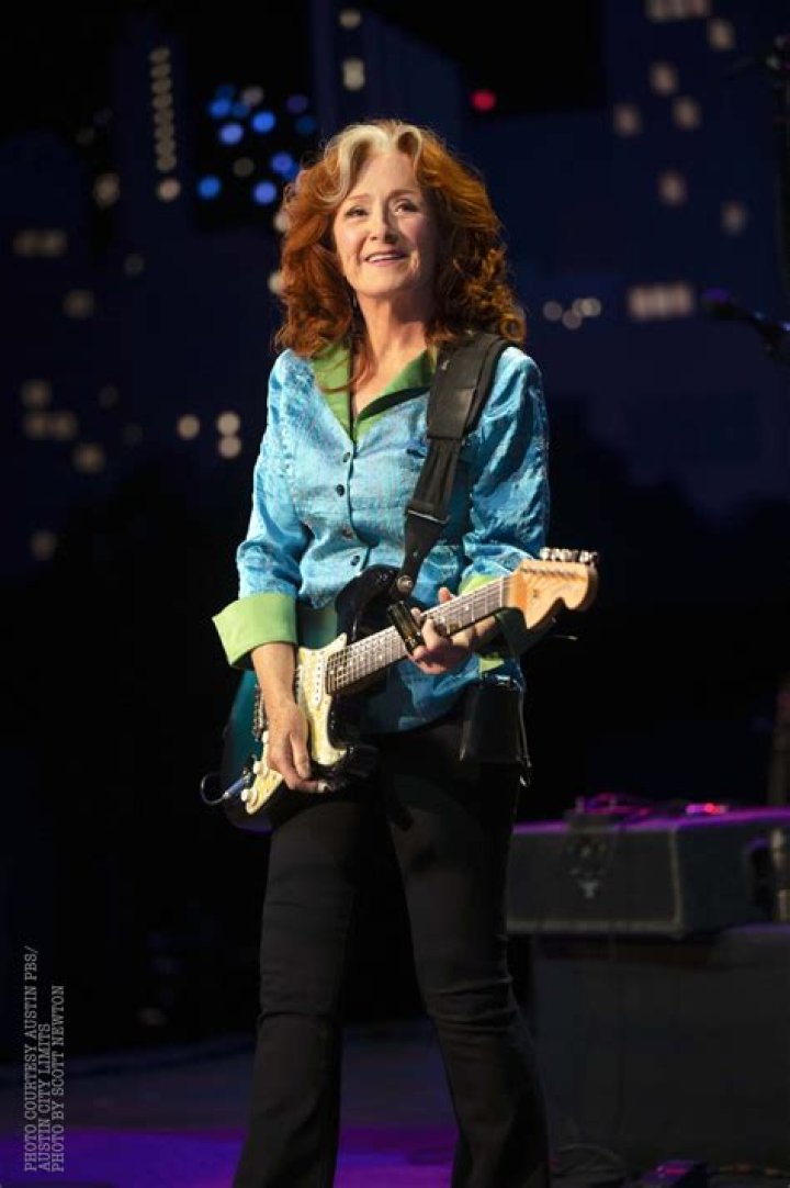 Checkout Latest Bonnie Raitt News, Photos, Videos, Biography