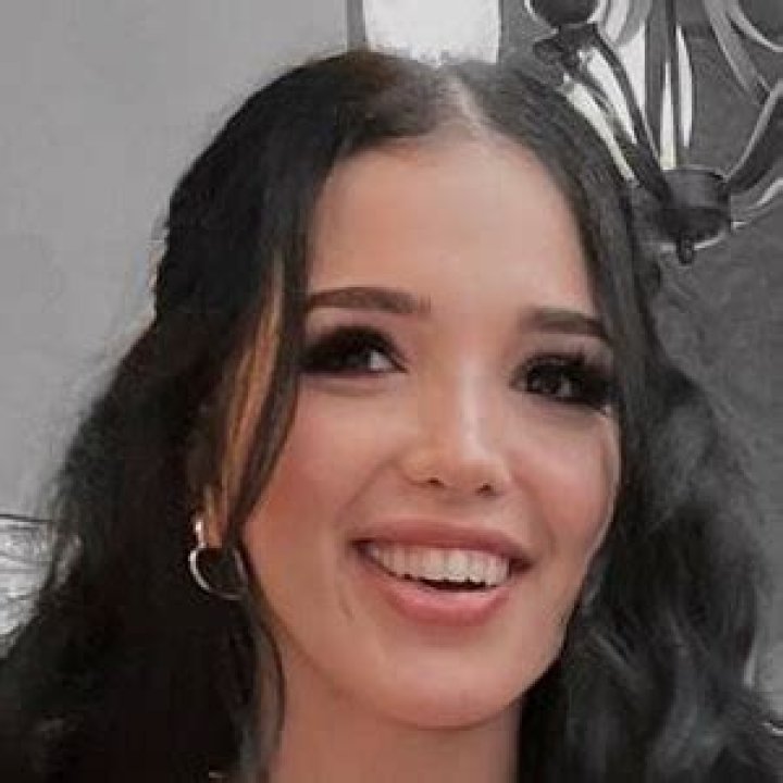 Cherliz Cohen - Age, Family, Bio