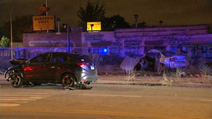 
Chicago police say woman killed in Little Village crash with suspected carjackers on crime spree throughout SW Side 