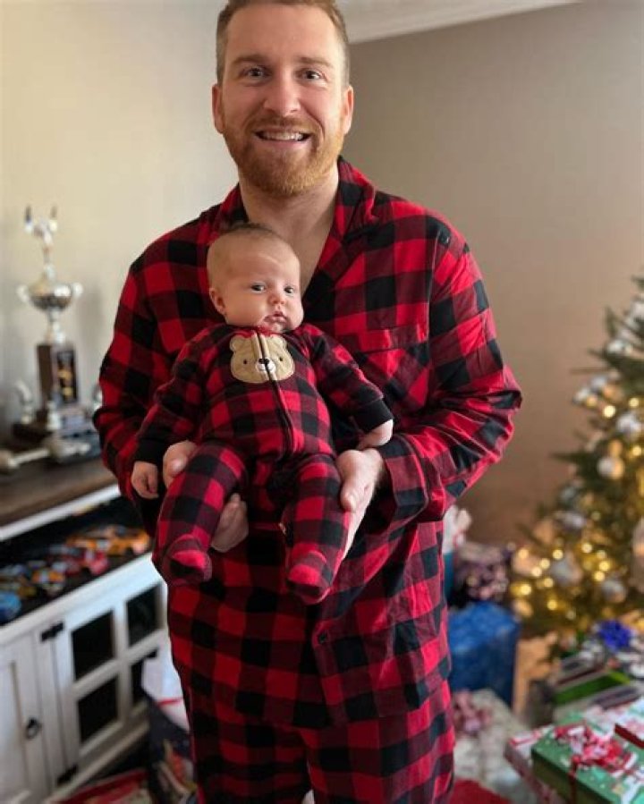 Chris Buescher - Age, Family, Bio