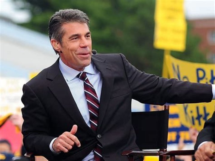 Chris Fowler Net Worth - Wiki, Age, Weight and Height, Relationships, Family, and More