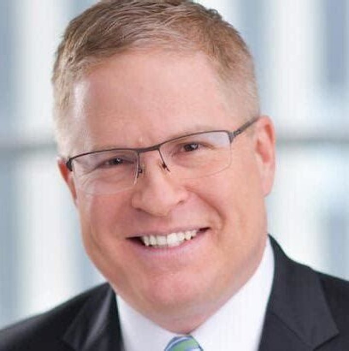 Chris Long (Director) Bio (Wiki) 