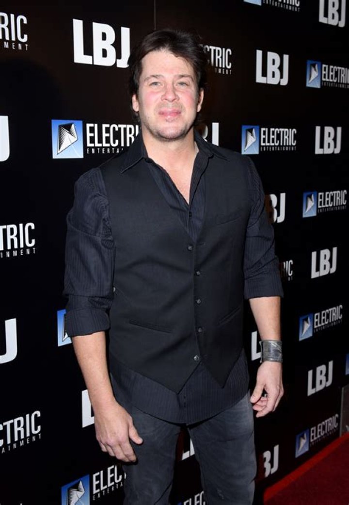 Christian Kane Net Worth - Wiki, Age, Weight and Height, Relationships, Family, and More