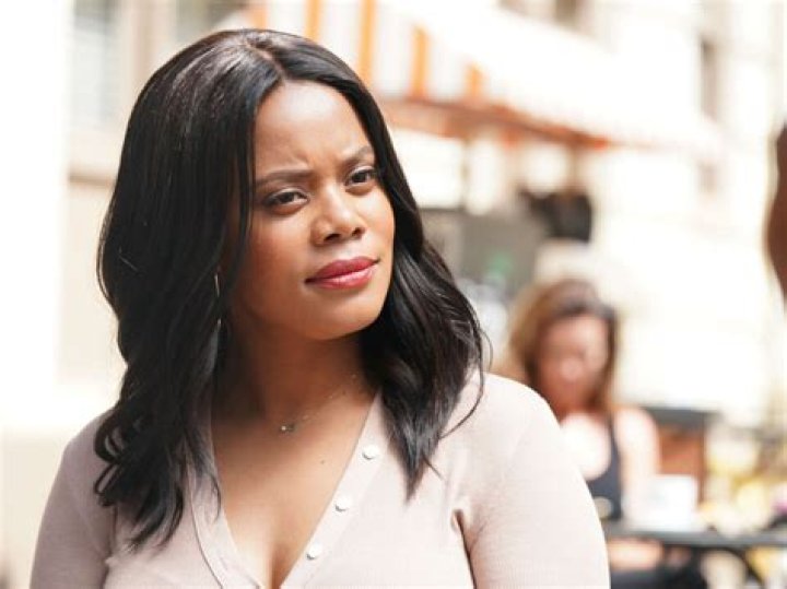 Christina Elmore - Age, Family, Bio