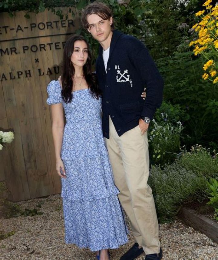 Christopher Briney girlfriend: Who is Christopher Briney dating?