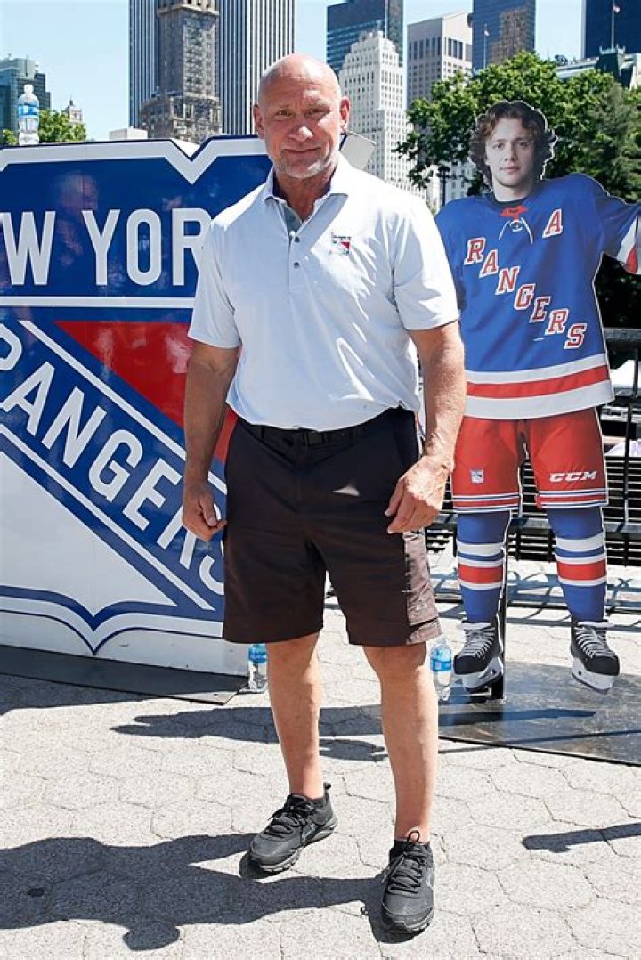 
Clark Laidlaw Height, Weight, Net Worth, Age, Birthday, Wikipedia, Who, Nationality, Biography 