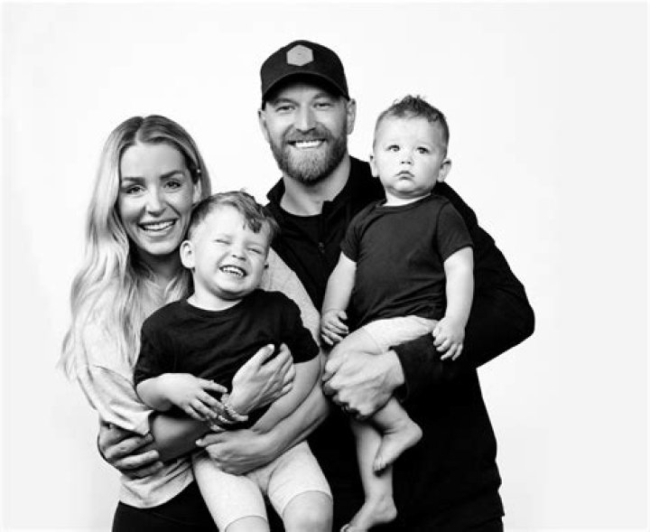 Claude Giroux - Age, Family, Bio