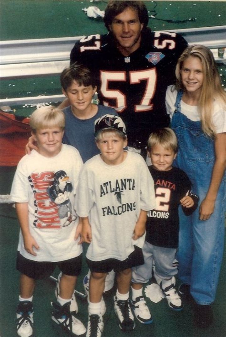 Clay Matthews (Football Player) - Age, Family, Bio