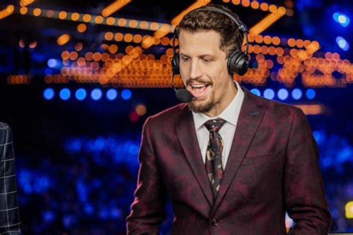 
Clayton Raines – Captainflowers Height, Weight, Net Worth, Age, Birthday, Wikipedia, Who, Instagram, Biography 