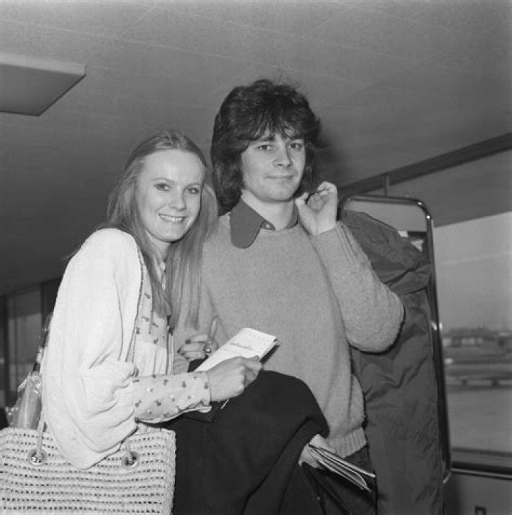 Colin Blunstone Net Worth - Wiki, Age, Weight and Height, Relationships, Family, and More