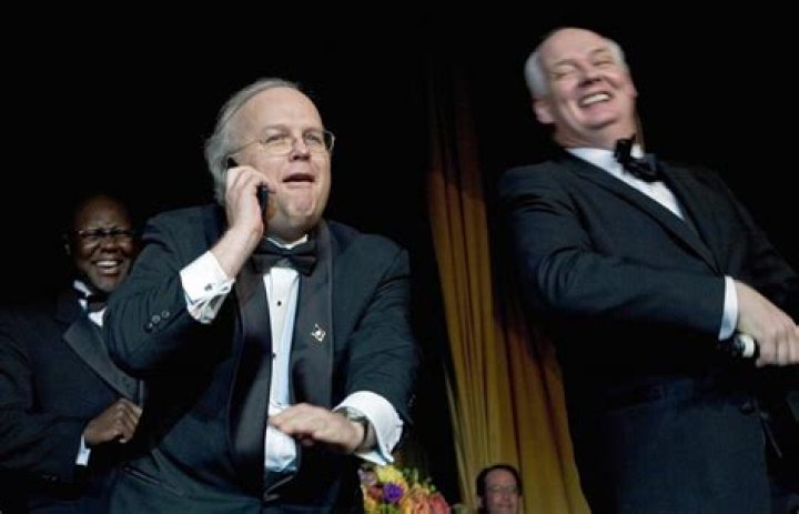 Colin Mochrie Net Worth - Wiki, Age, Weight and Height, Relationships, Family, and More