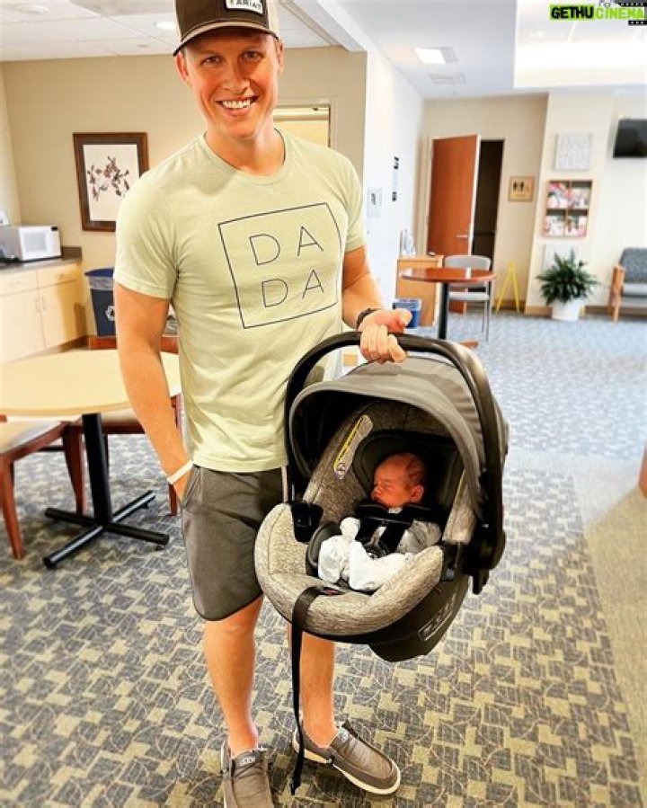 Connor Weil - Age, Family, Bio