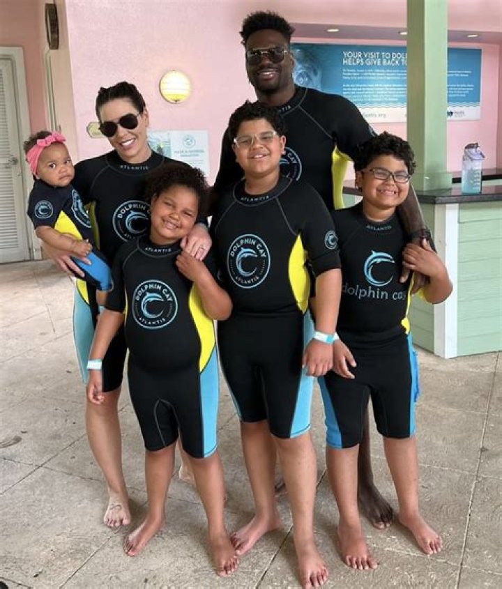 Corey Barrett - Age, Family, Bio