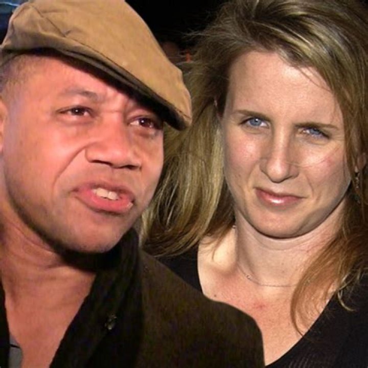 Cuba Gooding Sr. And Shirley Gooding's Daughter, April Gooding Relationship Status!!