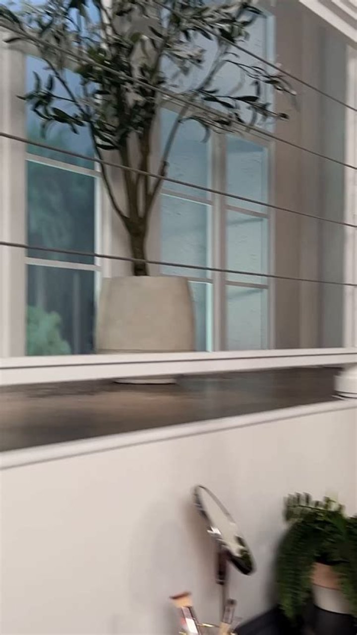 D’Arcy Carden is ‘watching so much TV in the day that we blacked out the windows’