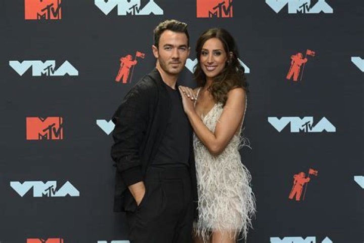 Danielle Jonas Net Worth - Wiki, Age, Weight and Height, Relationships, Family, and More