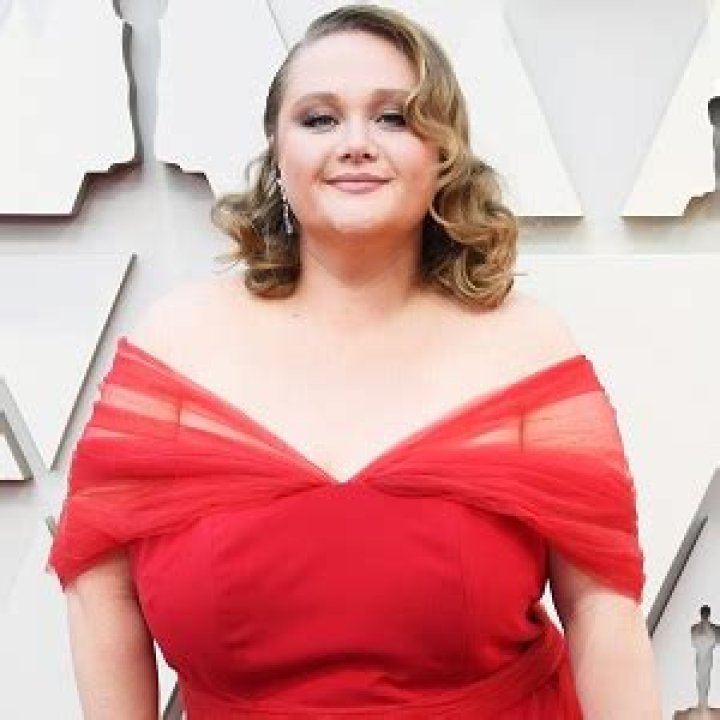 Danielle Macdonald Bio (Wiki) 