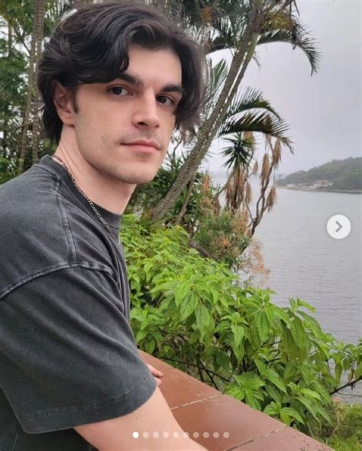 Darron Gibson - Age, Family, Bio