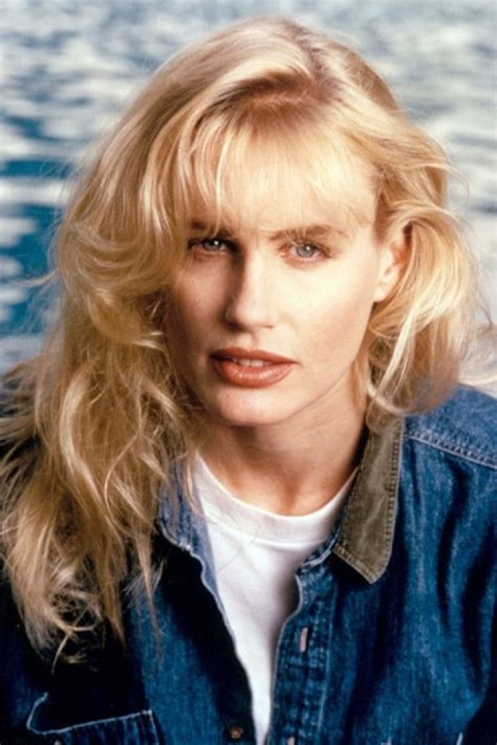 Daryl Hannah - Age, Family, Bio
