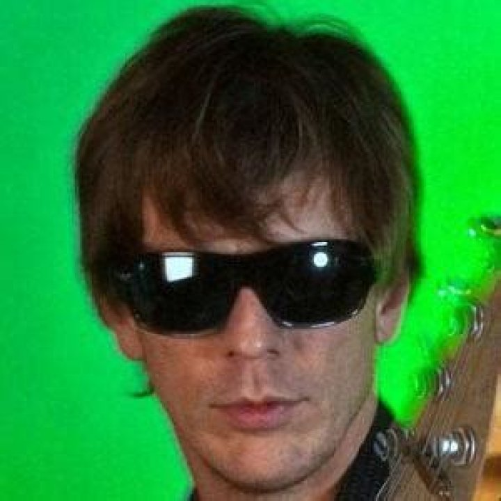 Dave Sharp - Age, Family, Bio