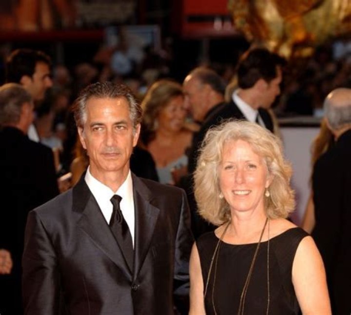 David Strathairn is Married to Wife: Logan Goodman. Kids: Tay, Ebberly