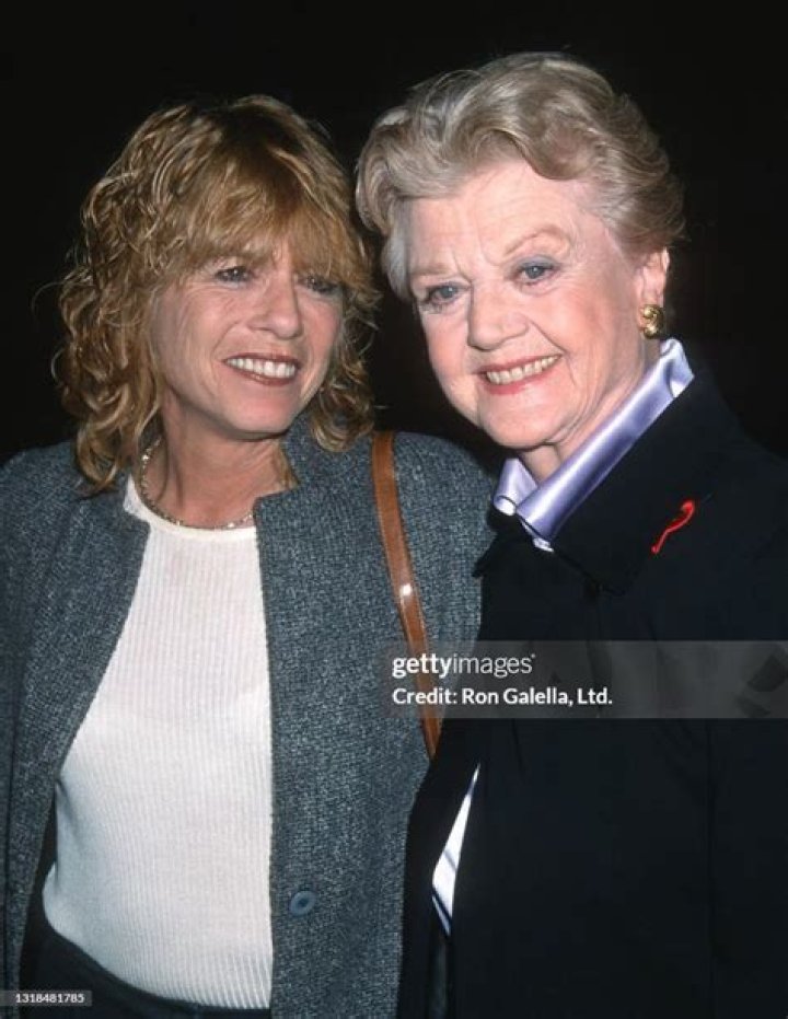 Deidre Angela Shaw Height, Weight, Net Worth, Age, Birthday, Wikipedia, Who, Nationality, Biography