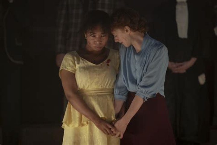 Delainey Hayles - Trivia, Family, Bio